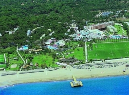 BLUE WATERS CLUB HOTEL