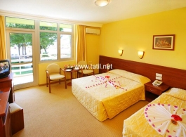 LONiCERA WORLD HOTEL