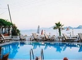 SELECT WHiTE HOTEL