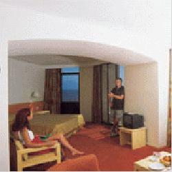FESTIVAL CLUB HOTEL 