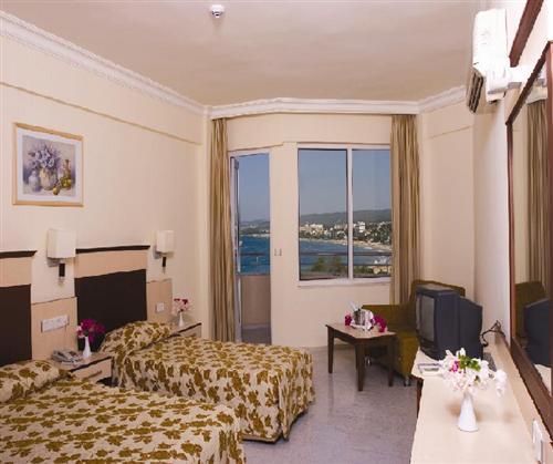ROYAL ROSE HOTEL