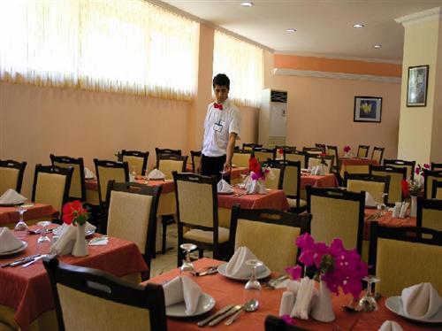 ROYAL ROSE HOTEL