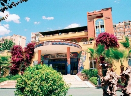 CLUB PARADISO