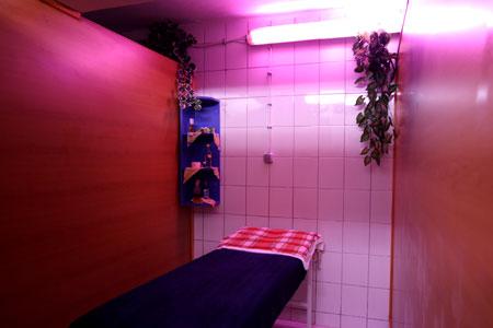 BLAU HIMMEL OTEL