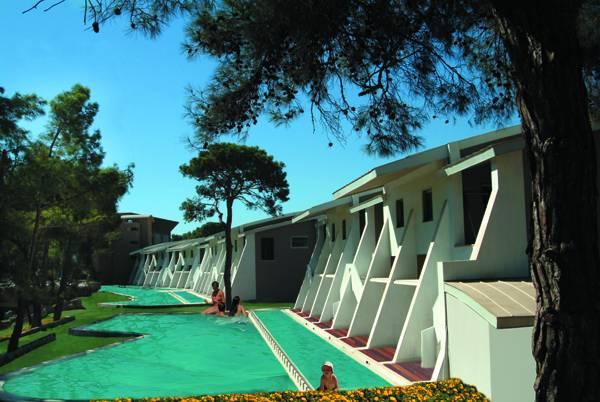 SUNGATE PORT ROYAL HOTEL