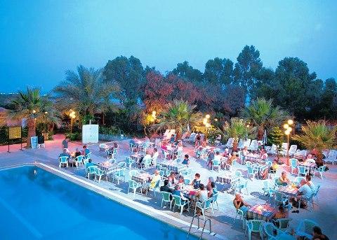 MAHBERi BEACH HOTEL