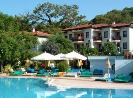 ST.NICHOLAS PARK HOTEL