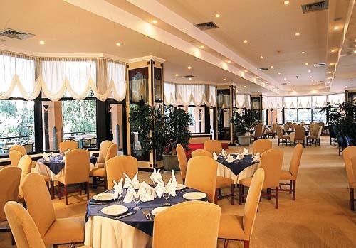 UNSAPHIRE HOTEL