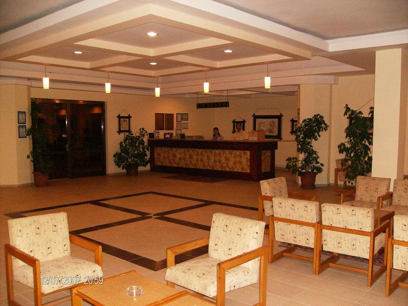 CLUB HOTEL GOLF