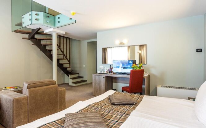 Perelik Hotel 5* Konaklamalı Uçaklı Pamporovo