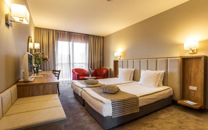 Orlovetz Hotel 5* Konaklamalı Uçaklı Pamporovo